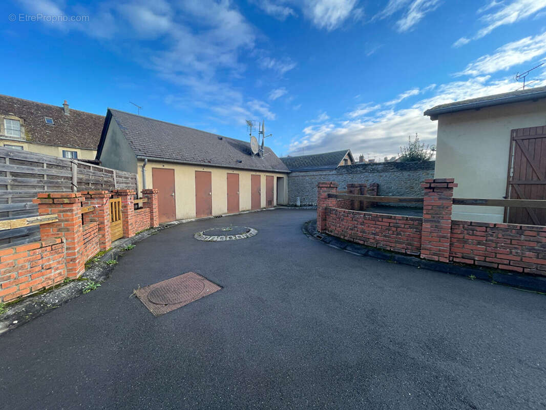 Appartement à SAINT-PIERRE-SUR-DIVES