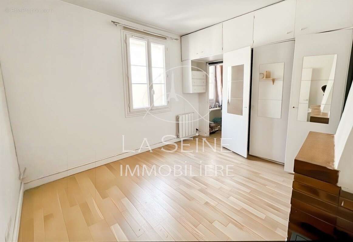 Appartement à PARIS-5E