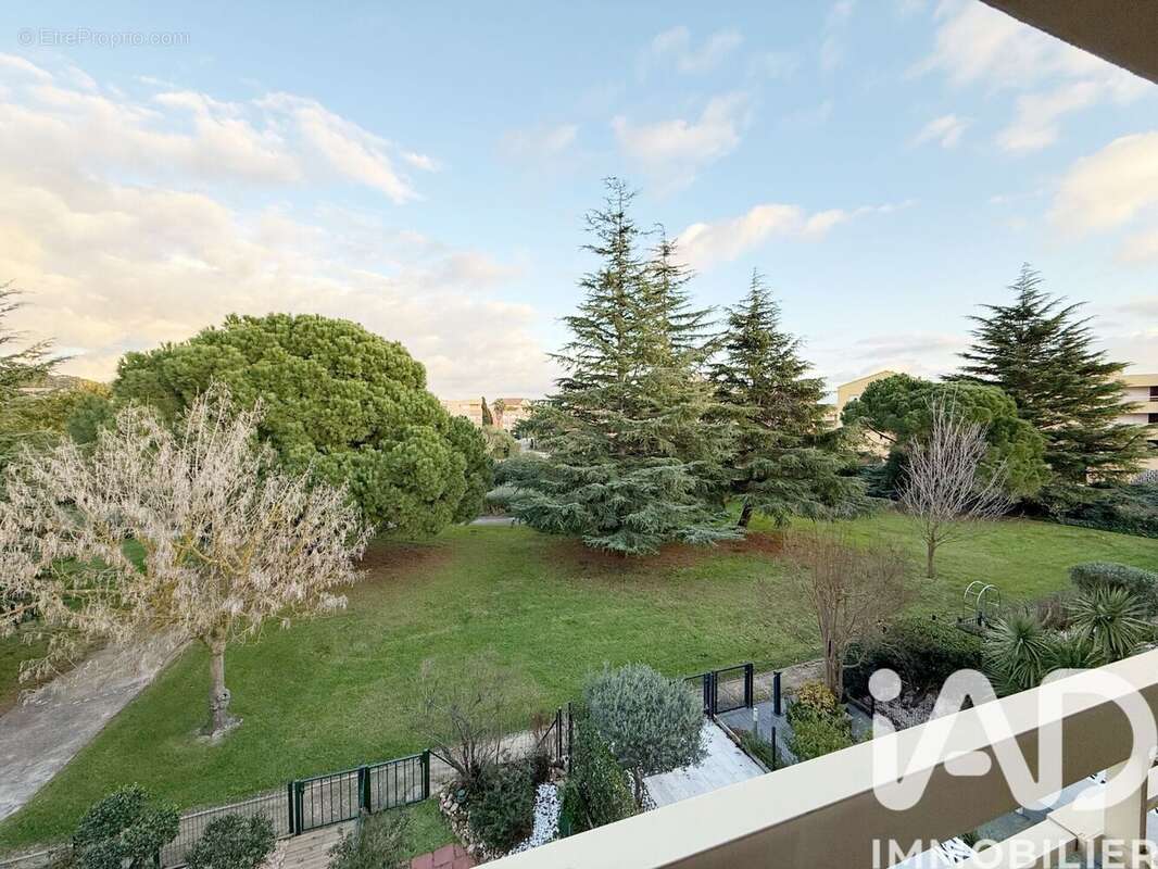 Photo 2 - Appartement à LA LONDE-LES-MAURES