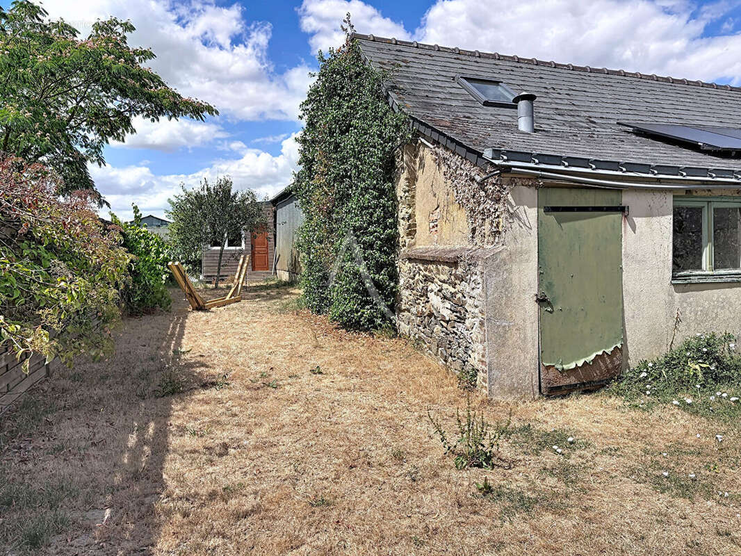 Maison de ville Château-Gontier Sur Mayenne 6 pièce(s) 123 m2 - photo 15