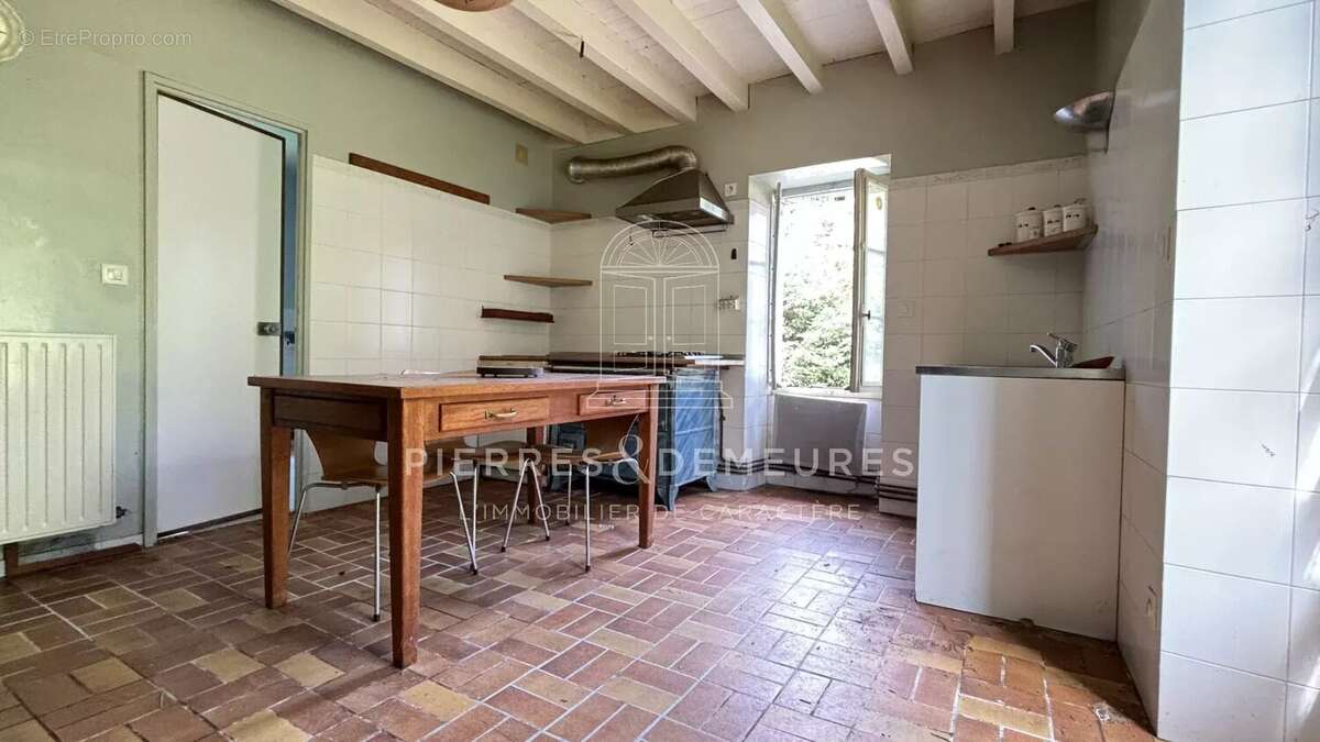 Deux habitats en un pour cette ancienne fermette - photo 10