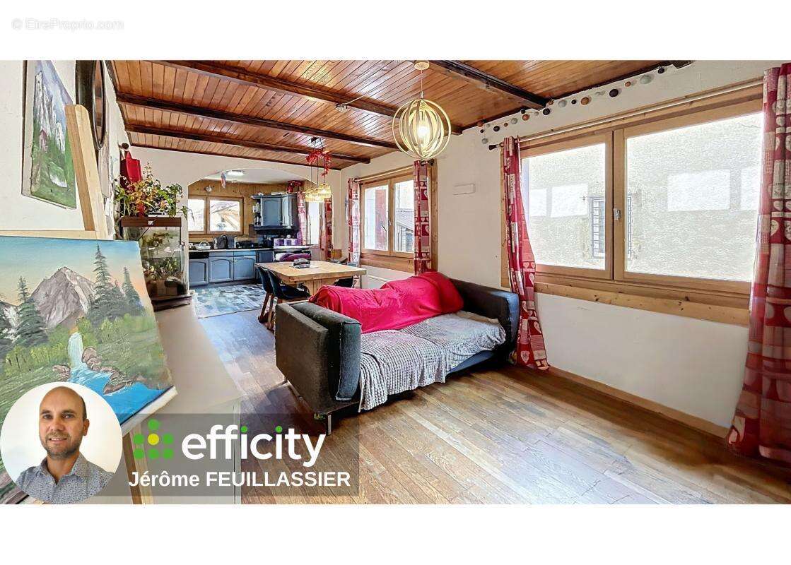 Maison à SAINT-JEOIRE