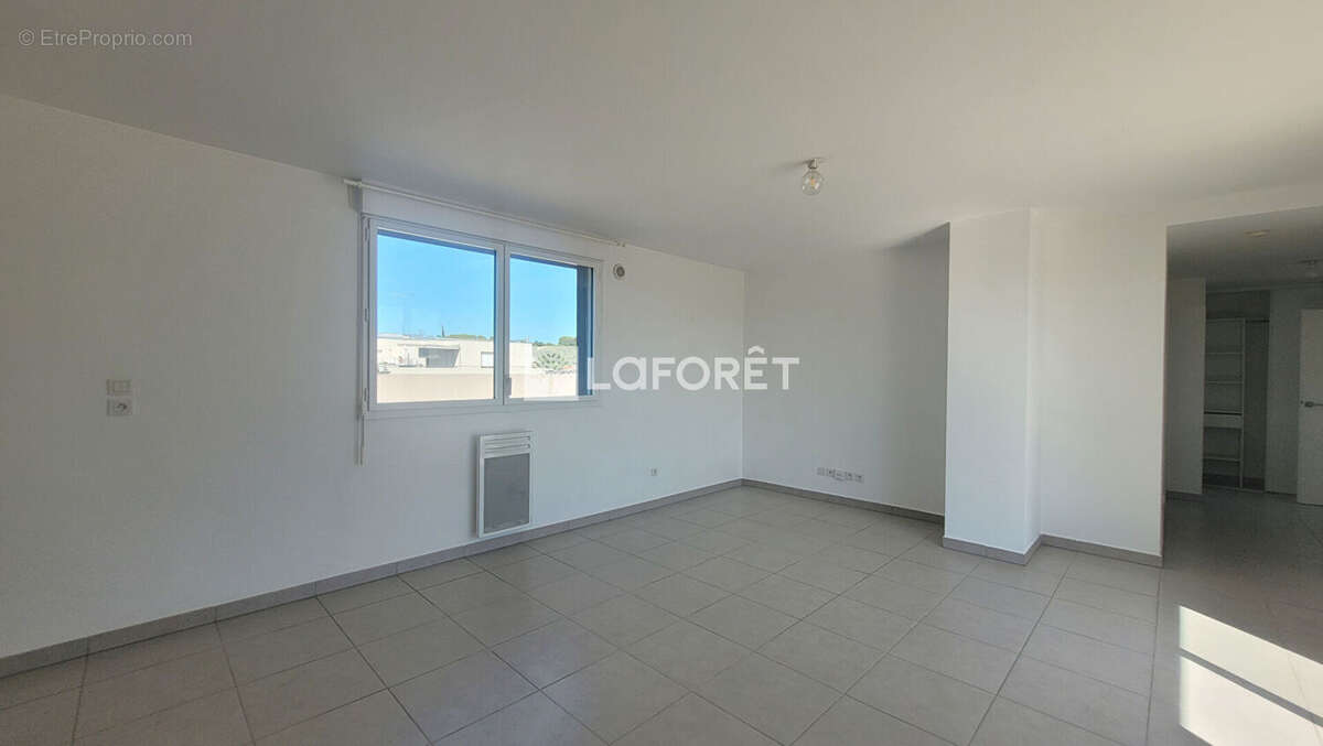 Appartement à CASTELNAU-LE-LEZ