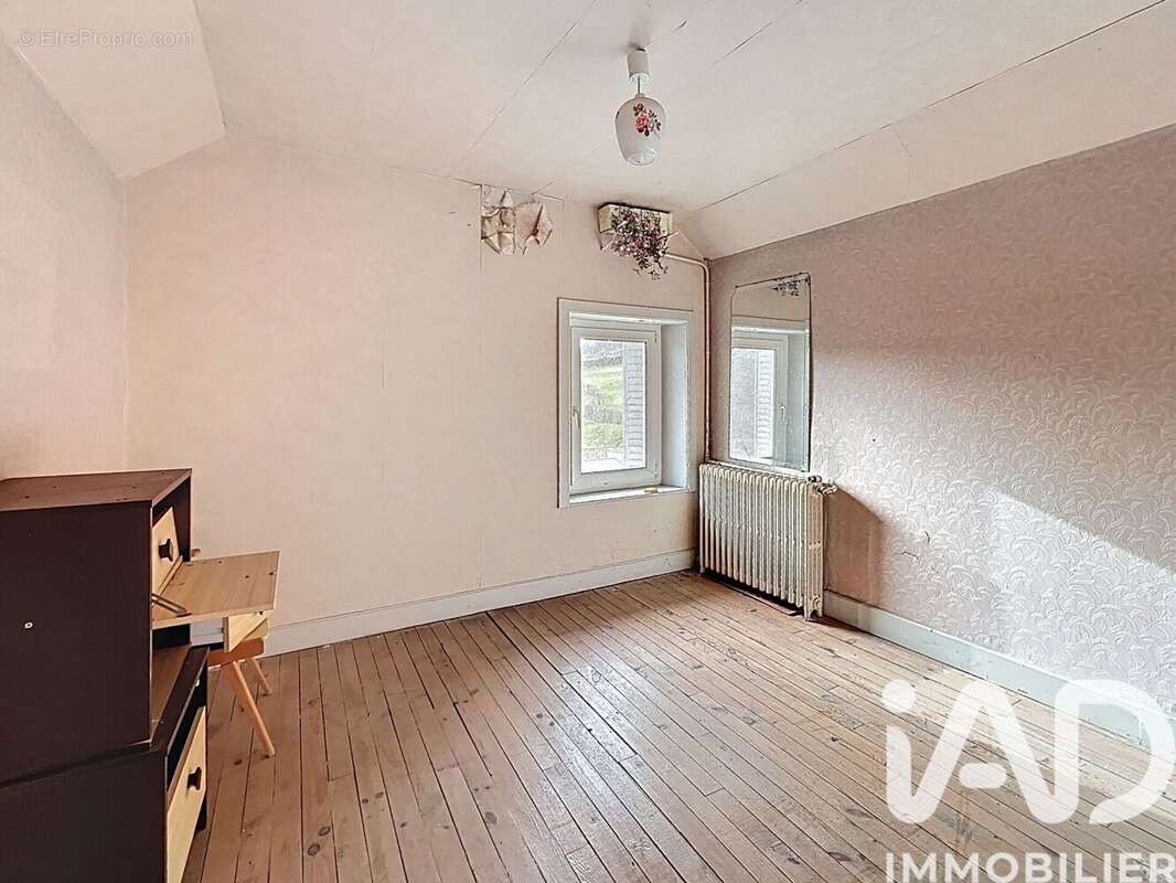 Photo 7 - Maison à TREIGNAC