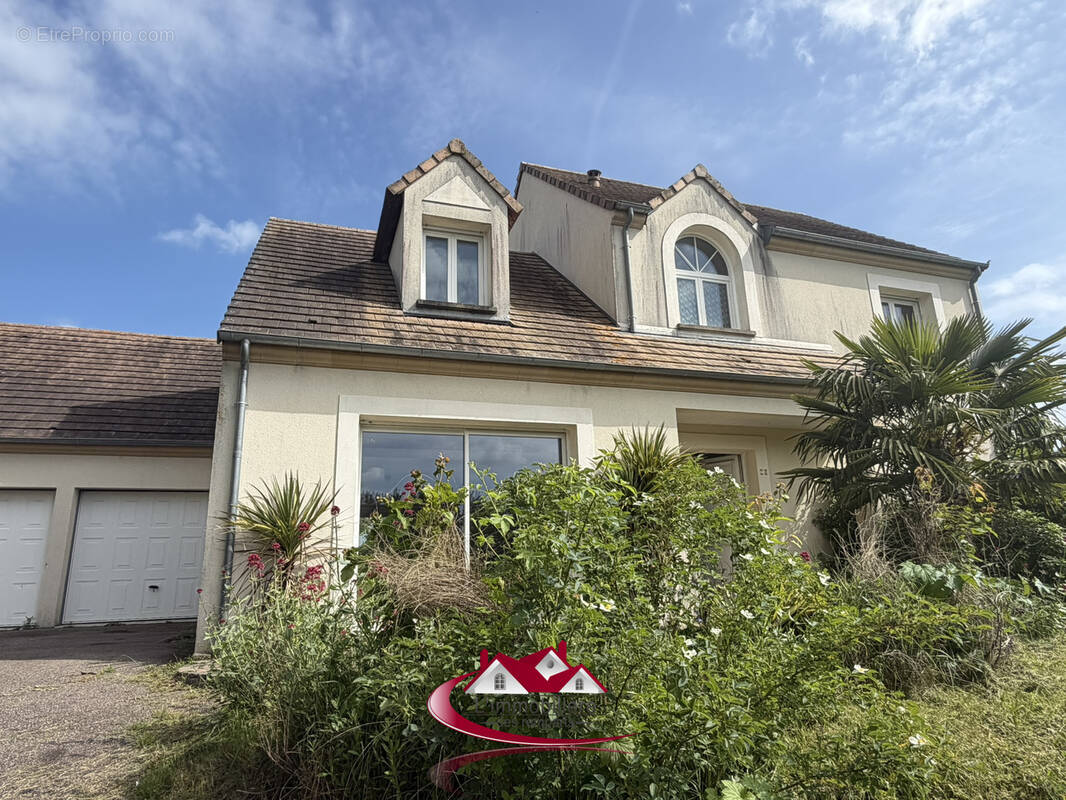 Maison à MAULETTE