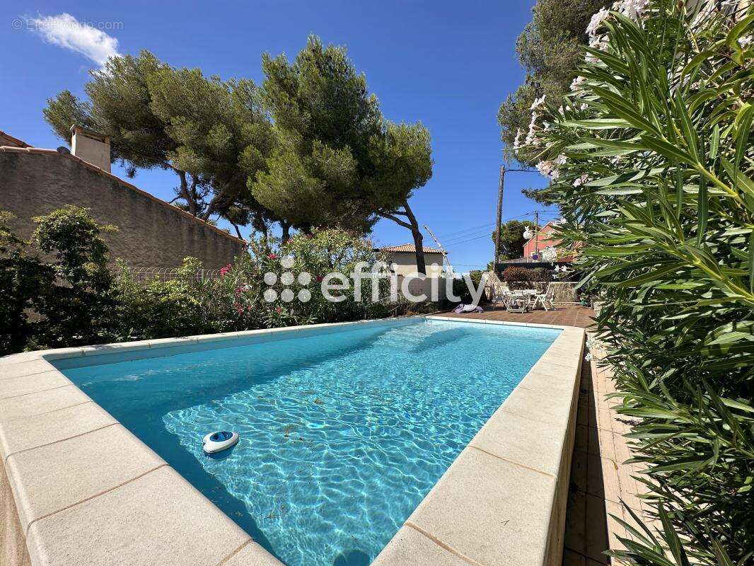 Maison à SAUSSET-LES-PINS