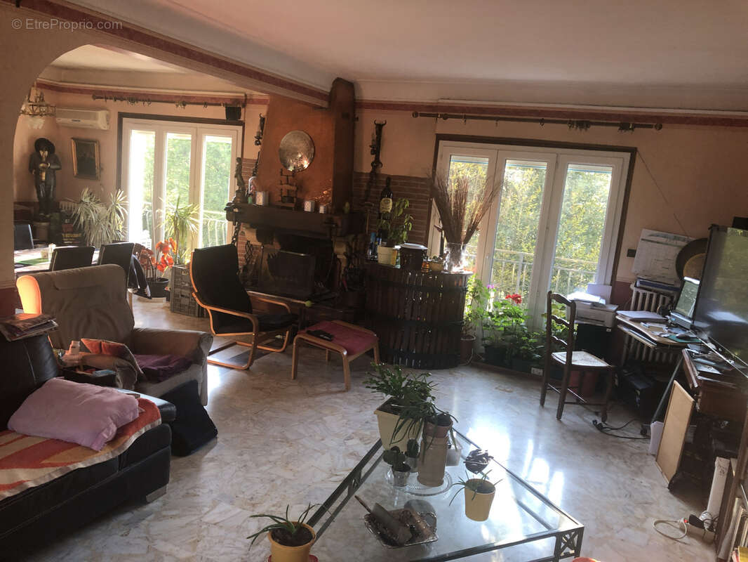 Grande maison T7 - 250 m2 - BESSIÈRES - photo 4