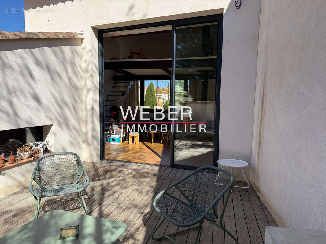 Maison à LA CADIERE-D'AZUR