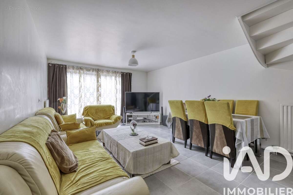 Photo 2 - Maison à LAGNY-SUR-MARNE