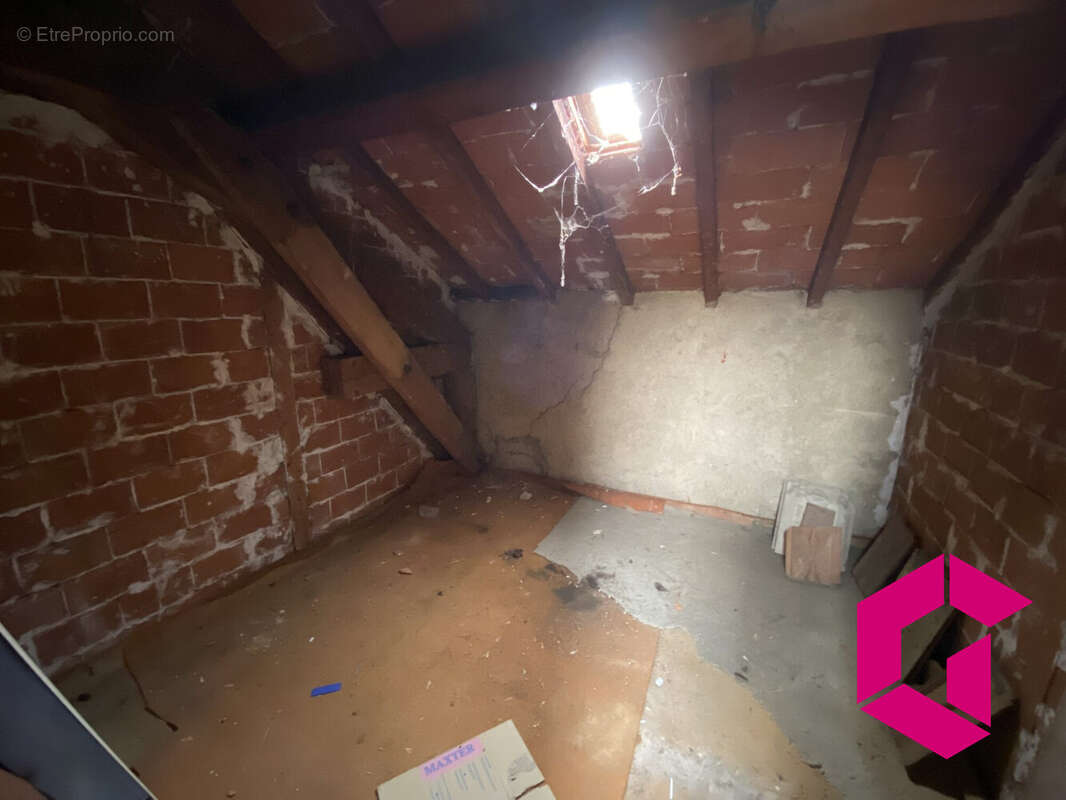 Commerce à BOURG-ARGENTAL