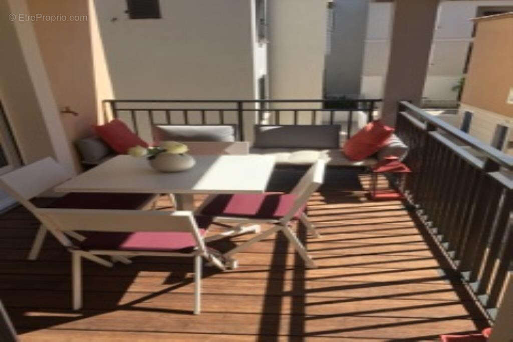 Appartement à SAINT-TROPEZ