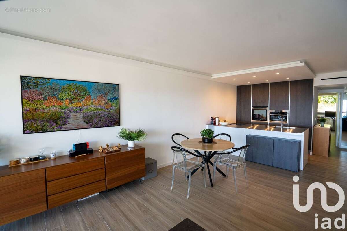 Appartement 76 m² à Le Cannet  - photo 5