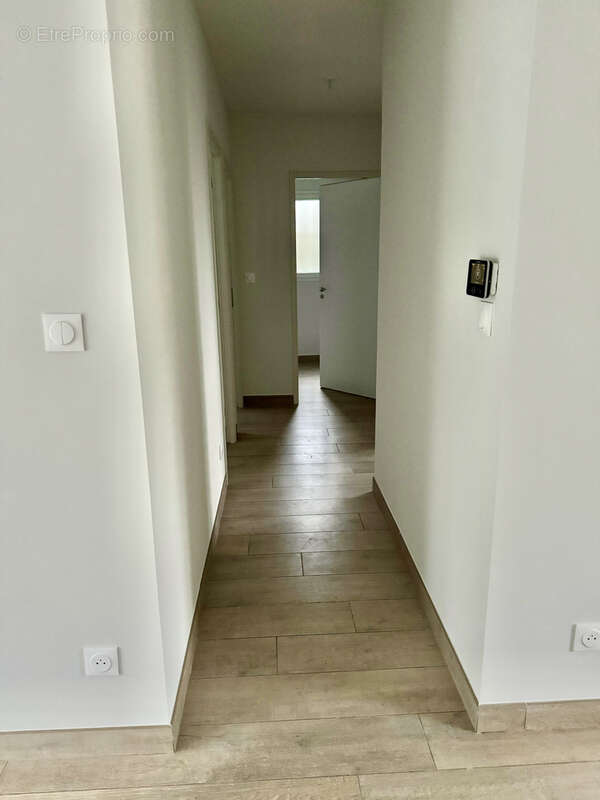 Maison à AMILLY