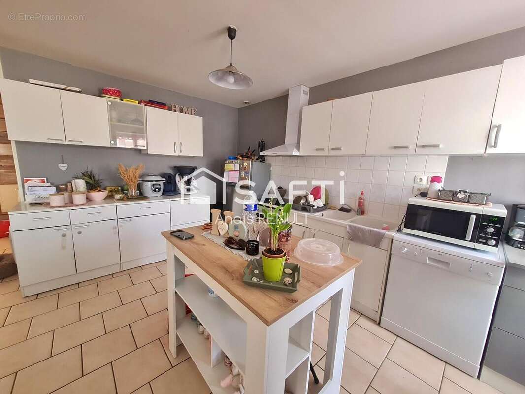 Photo 3 - Appartement à SAINT-LUBIN-DES-JONCHERETS