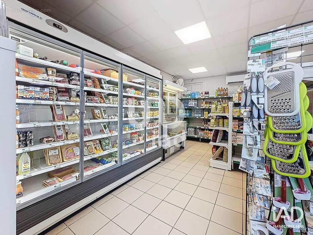 Photo 6 - Commerce à NOUANS-LES-FONTAINES