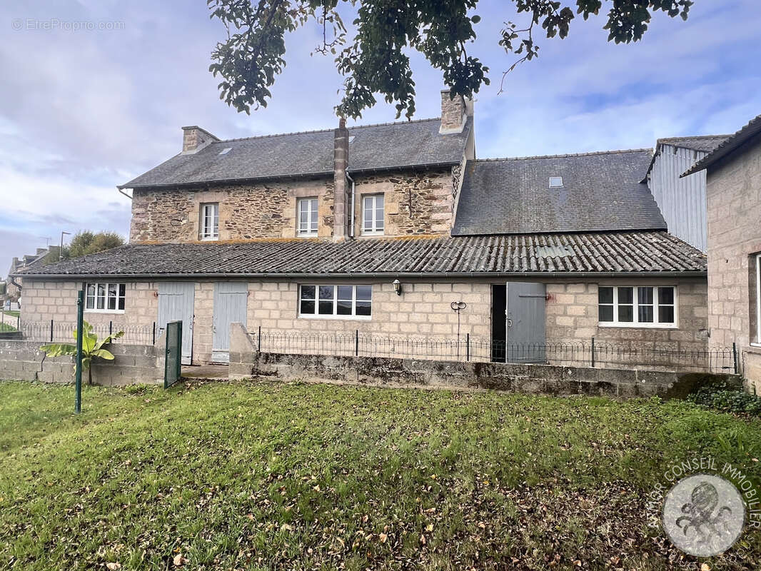Maison à PLEBOULLE