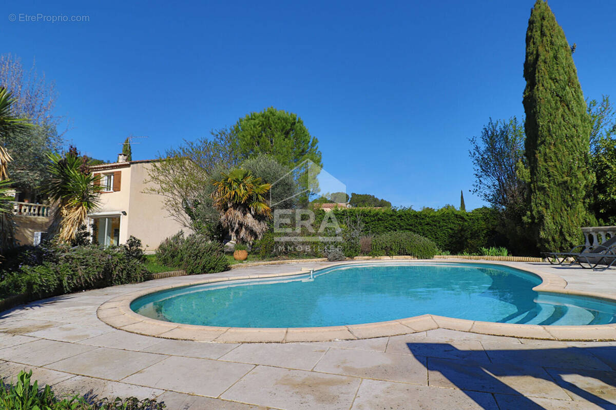 Maison à SAINT-SAVOURNIN