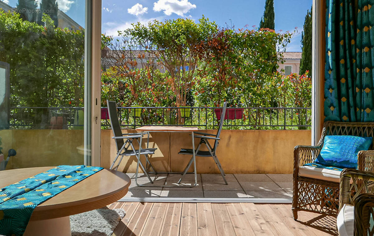Appartement à HYERES