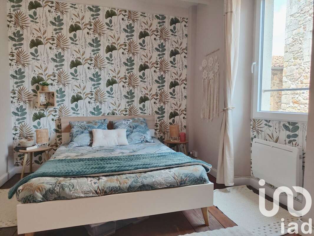 Maison 60 m² à Manot  - photo 9