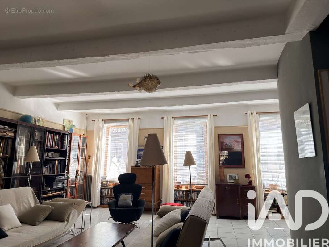 Photo 2 - Appartement à MARSEILLE-10E