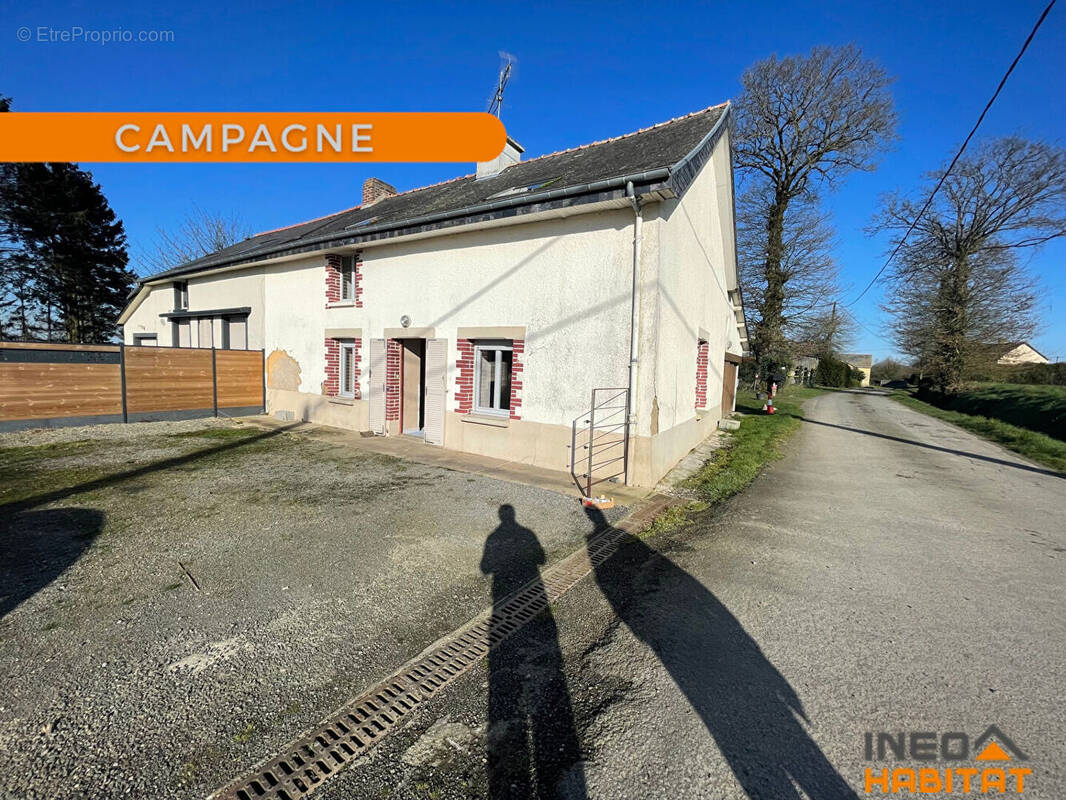 Maison à LA MEZIERE