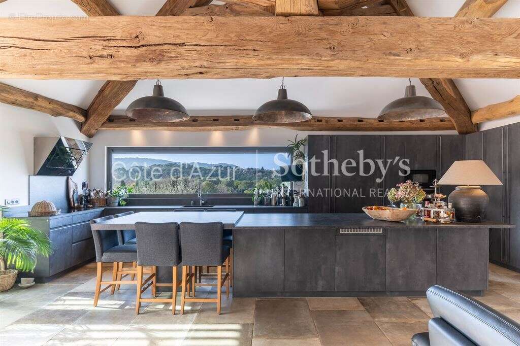 Maison à MOUGINS