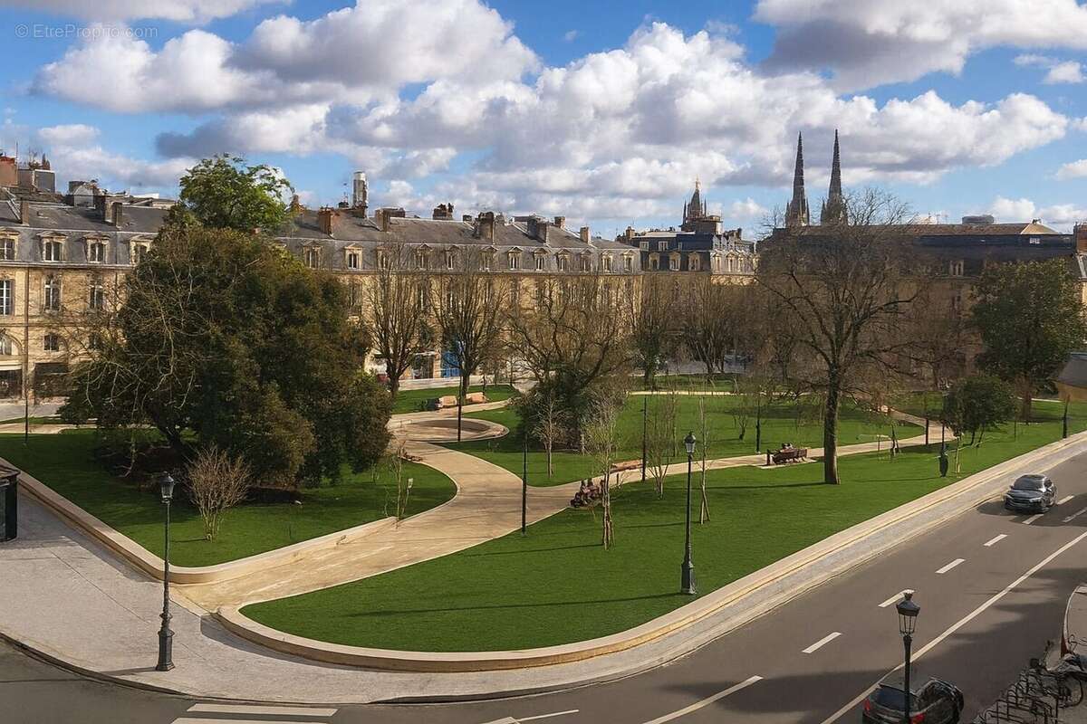 Appartement à BORDEAUX
