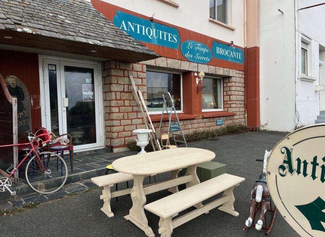 Commerce à PLOUHINEC