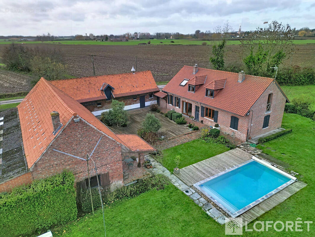 Maison à STEENWERCK