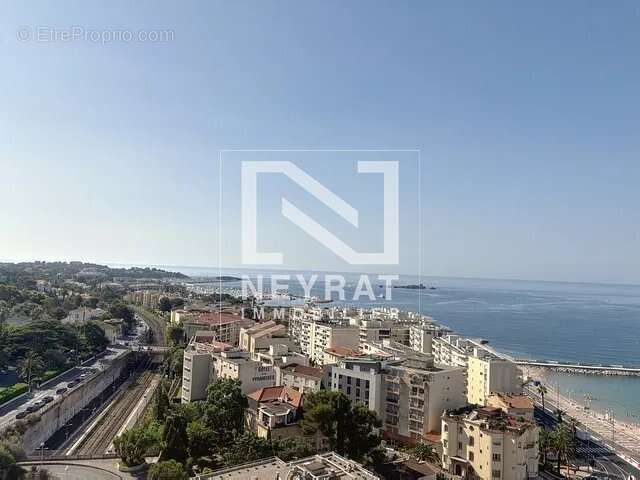 Appartement à SAINT-RAPHAEL