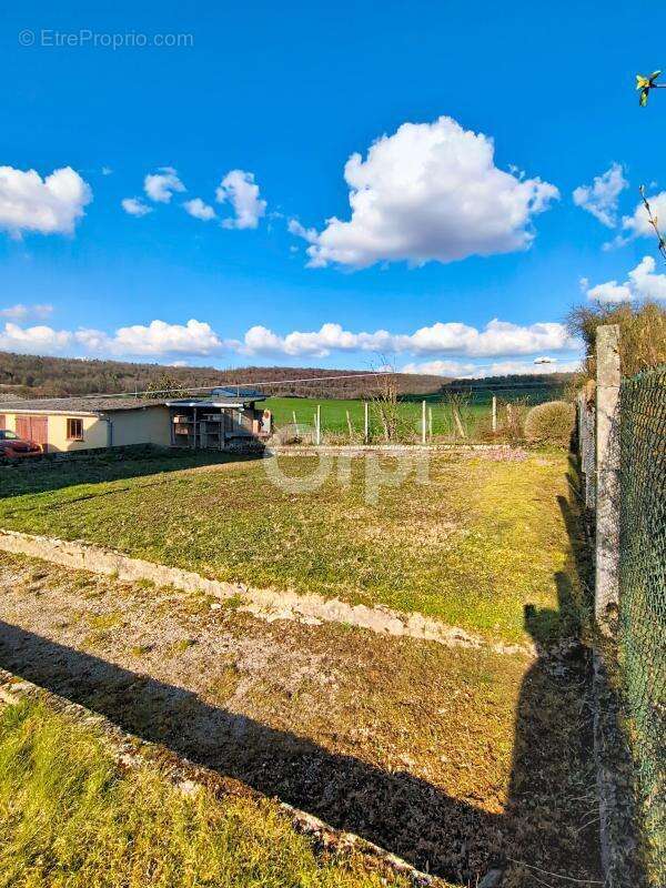 Maison à DOULAINCOURT-SAUCOURT