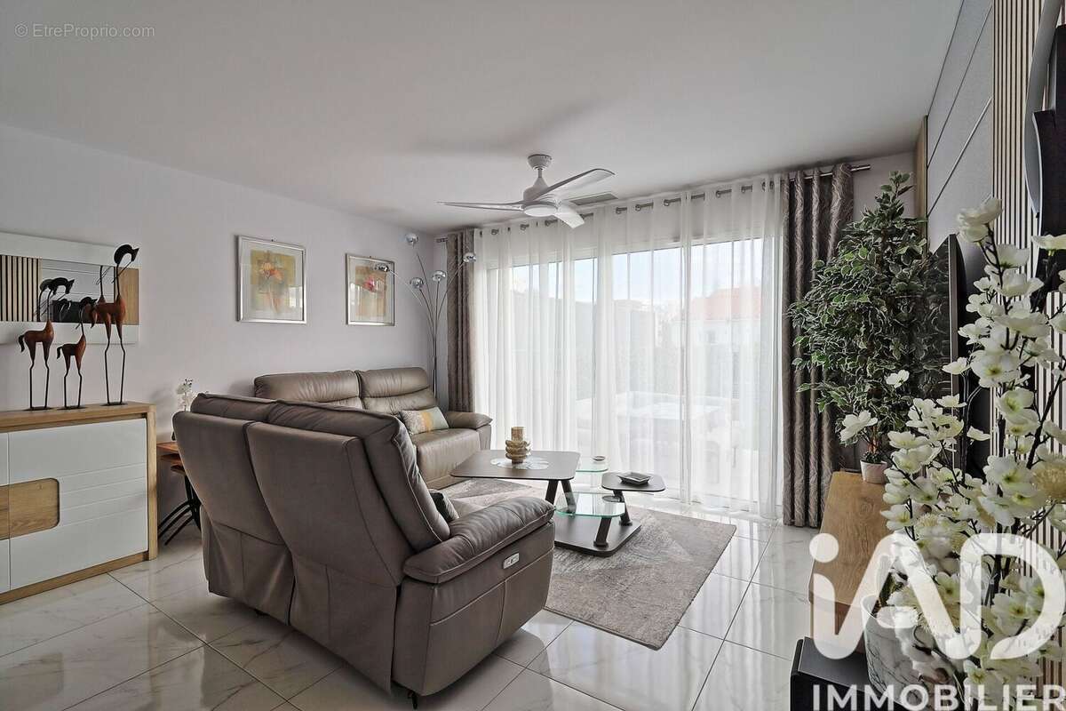 Photo 2 - Maison à SAINT-CYPRIEN