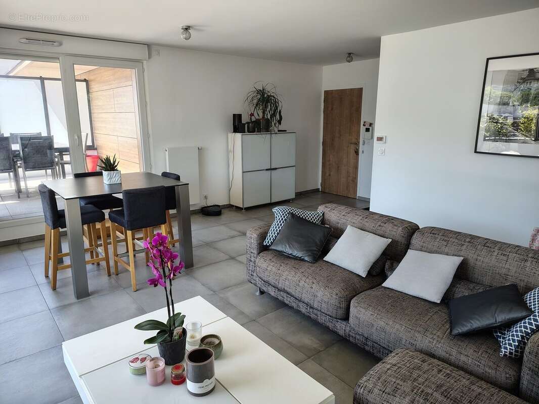 Appartement à QUINTAL