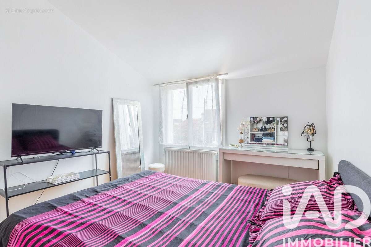 Photo 7 - Maison à VIRY-CHATILLON