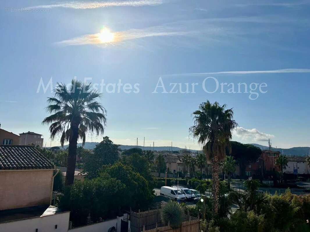 Appartement à GRIMAUD