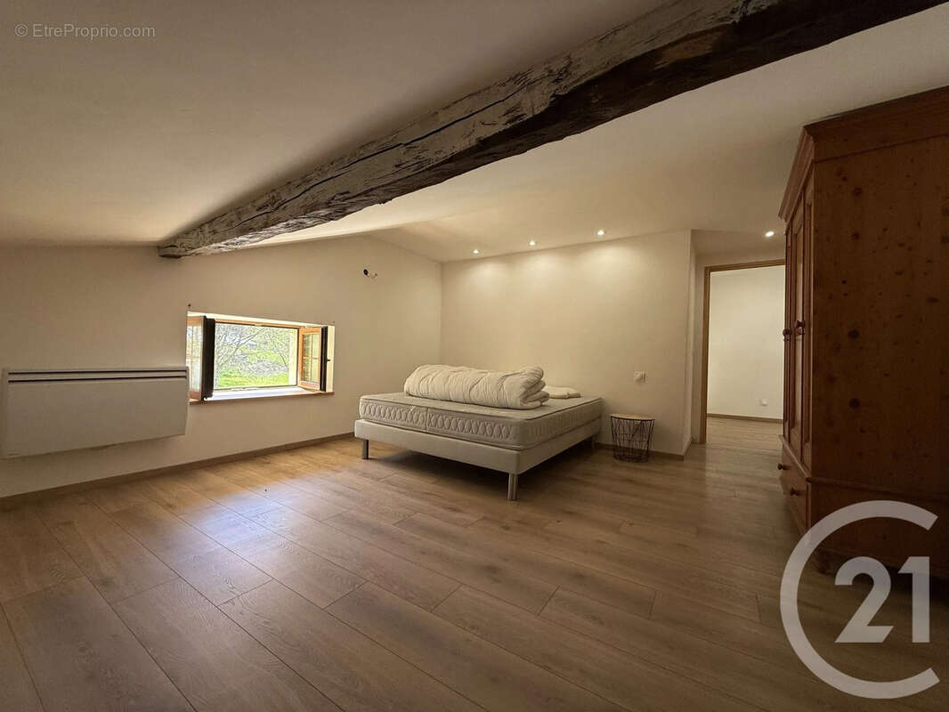 Maison 158 m² à Dommartin-Aux-Bois  - photo 11
