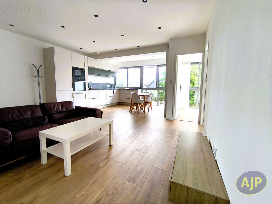 Appartement T4 77.82 m², L'Hermitage - photo 3