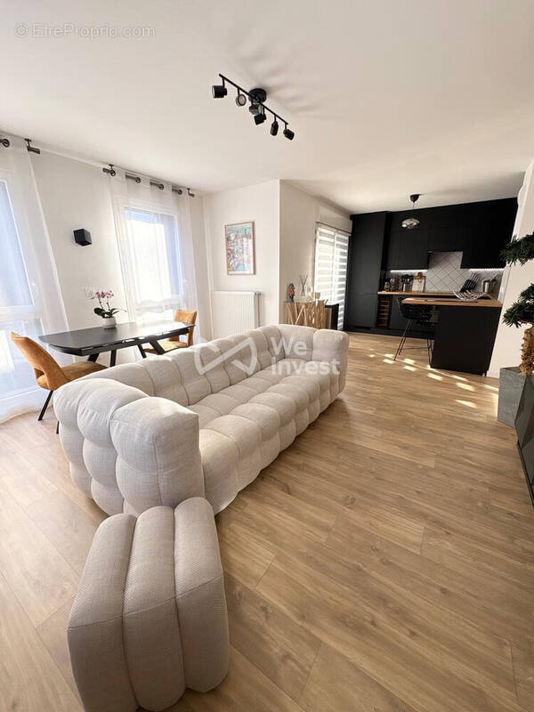 Appartement à NANTERRE