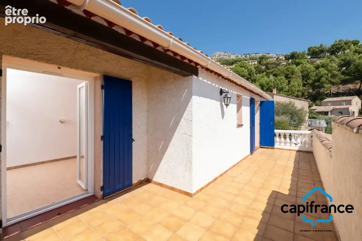 83 Toulon 4 chemins/le Baou, Villa 118m2 ( et plus de 35  m2 buanderie, annexe) vue mer calme 6 pieces 1053 m2 - photo 15