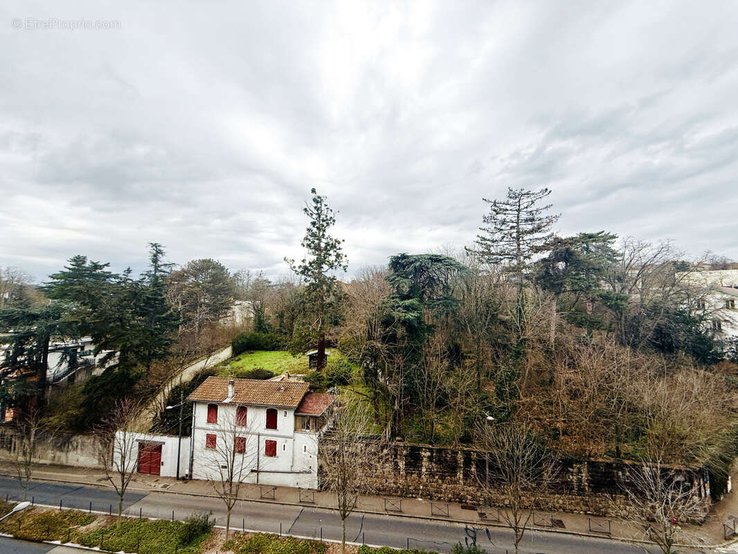 Appartement à OULLINS