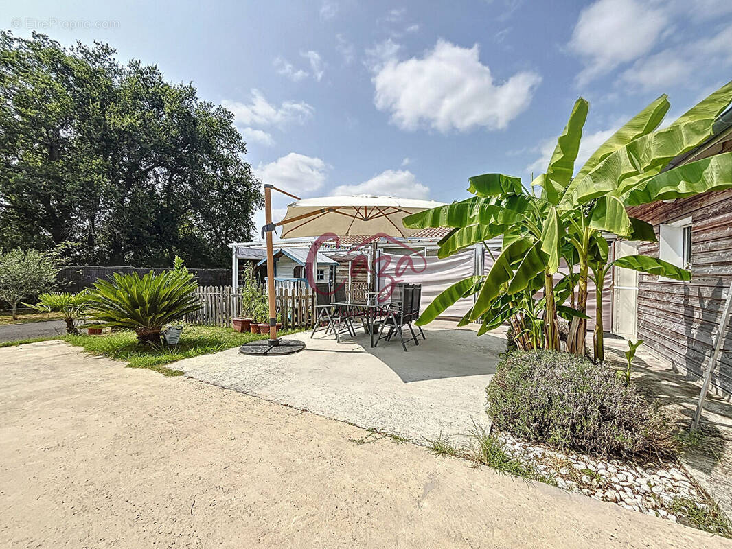 Maison à CAMBLANES-ET-MEYNAC