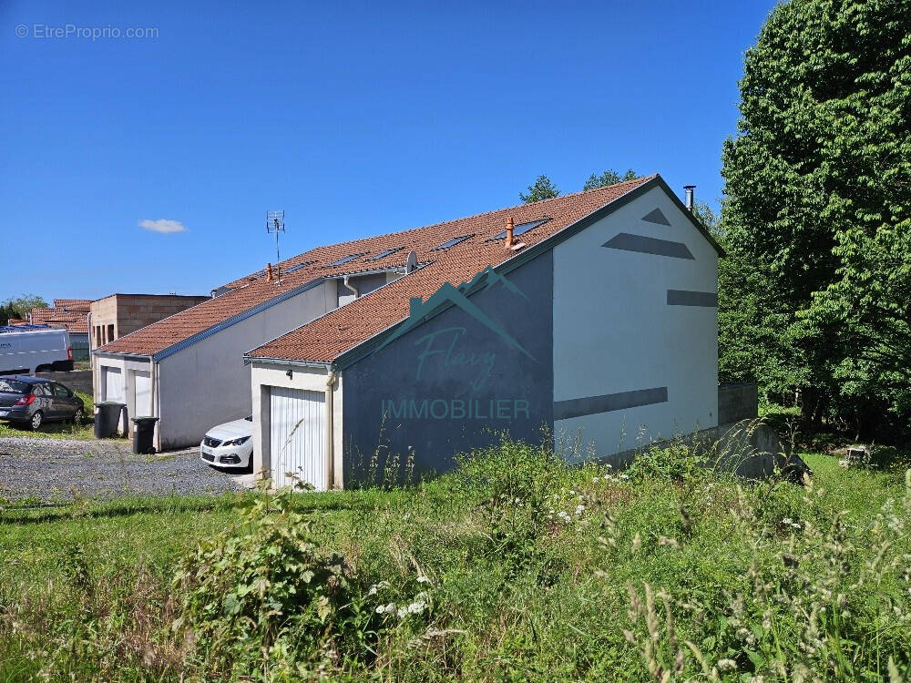 Maison à AYDOILLES