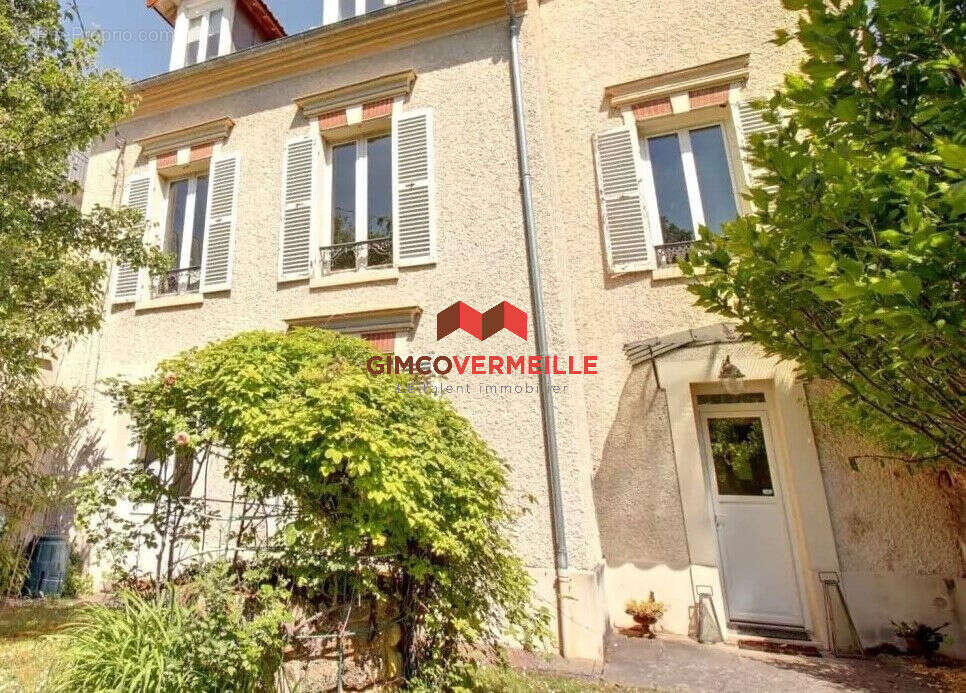 Maison à CONFLANS-SAINTE-HONORINE