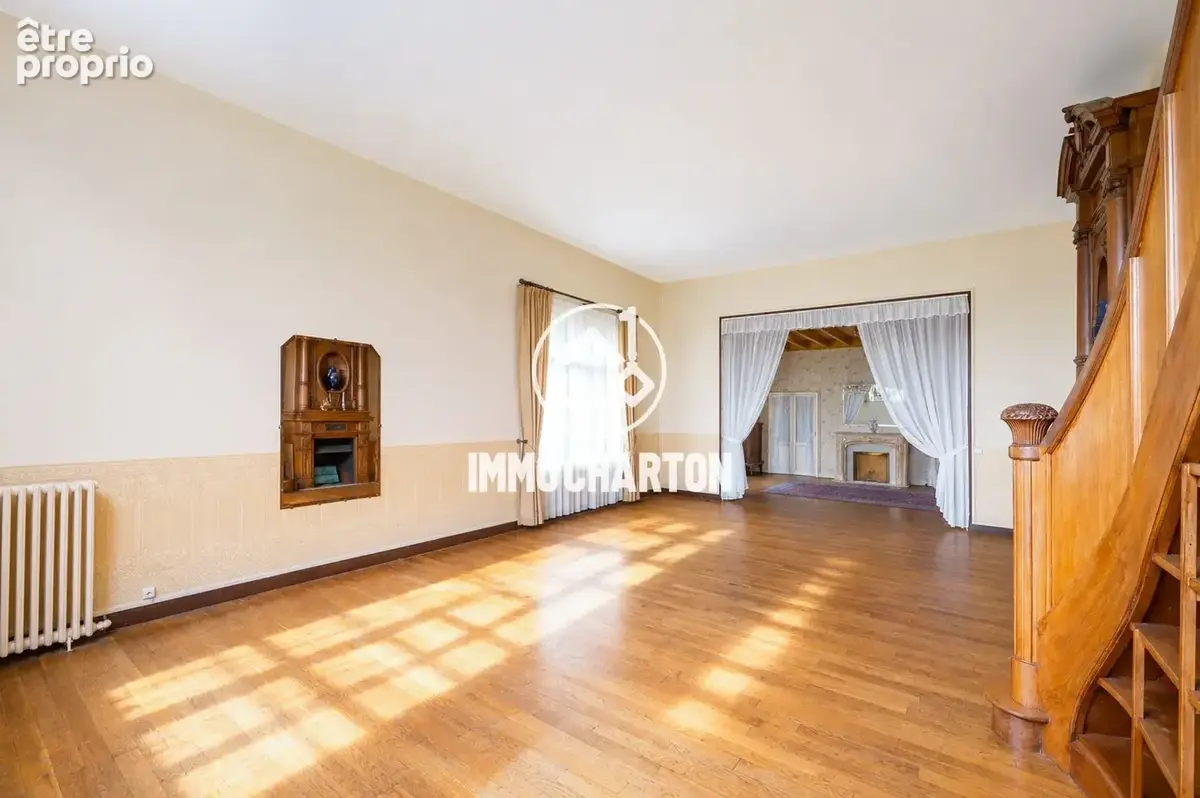 Maison 11 pièces 221 m² à vendre à Guecelard (72230) - photo 7
