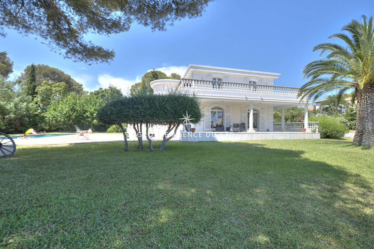 Maison à SAINT-RAPHAEL