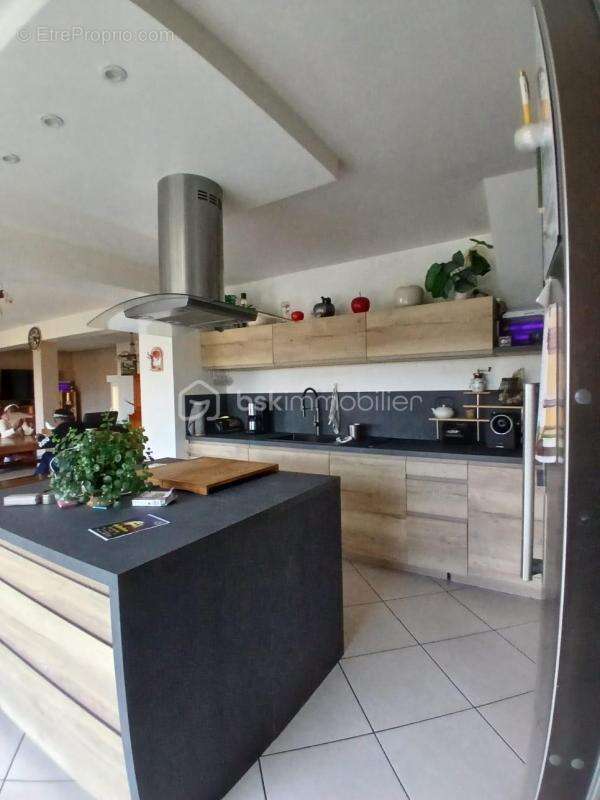 Maison à CHEZY-SUR-MARNE