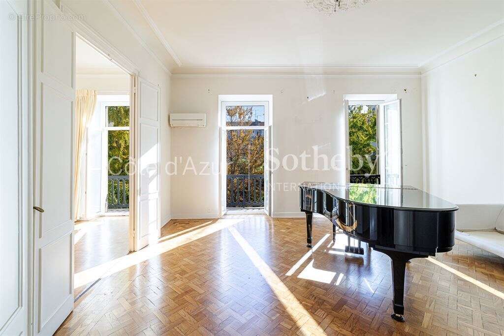 Appartement Belle Époque à rénover à Nice, fort potentiel, 190 m², Quartier Wilson - photo 6