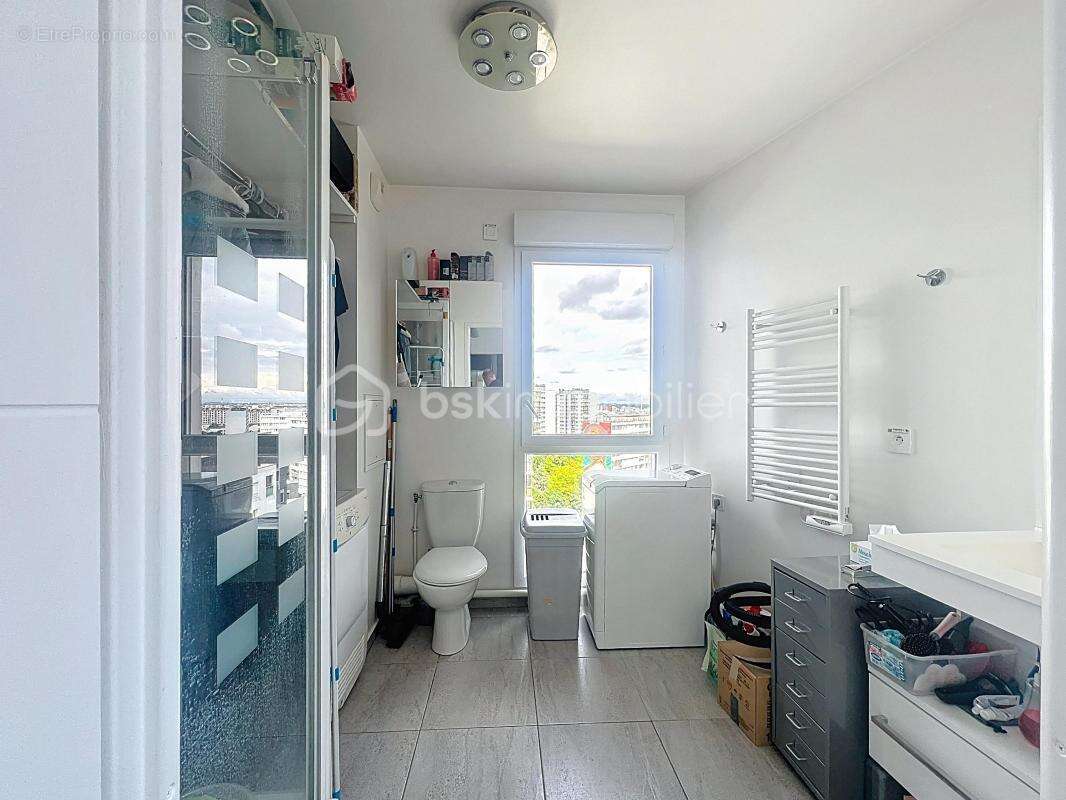 Appartement à IVRY-SUR-SEINE