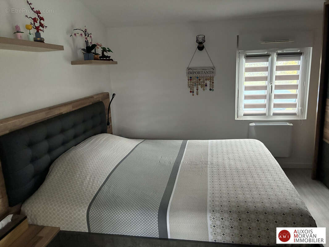 Maison à PRECY-SOUS-THIL