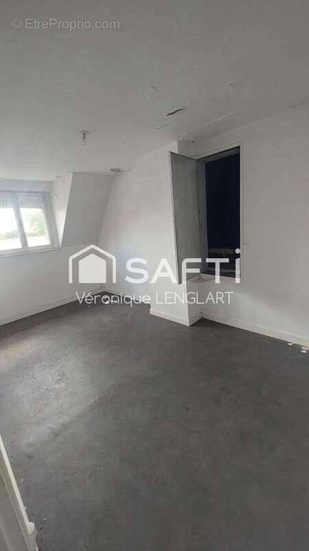 Maison 118 m² à La Neuville  - photo 7